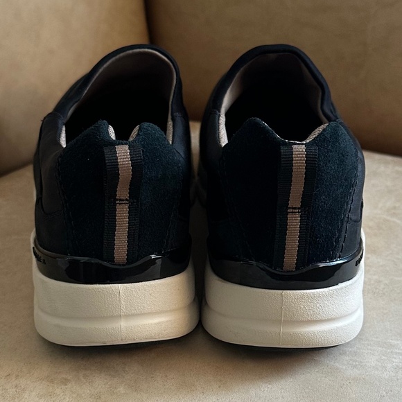 Clarks Women's Nature X Sky Waterproof Slip-On Sneakers Black Nubuck Leather 10 - Picture 5 of 14